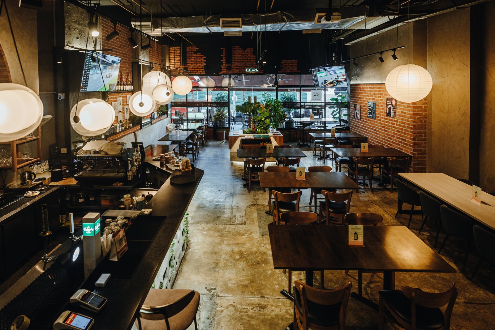 Muska KL evening ambience